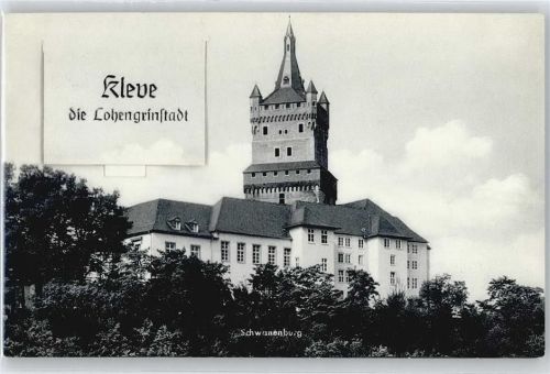 Kleve Burg Turm Baum