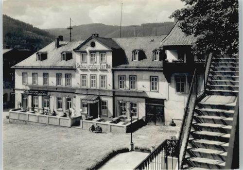 Leutenberg Konsum-Markt-Café, Schwarzburger Hof