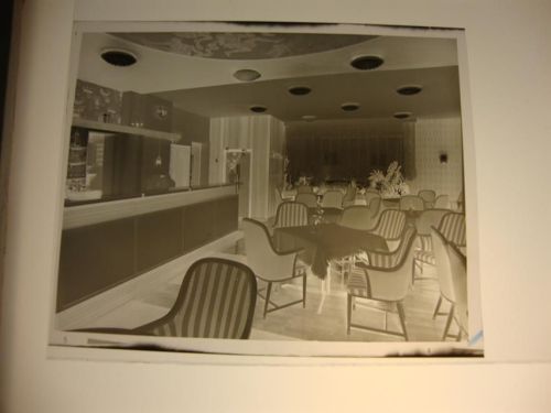 Wakendorf Cafe, Negativ