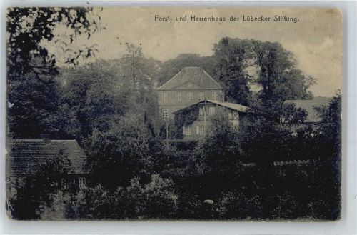 Treuholz Forsthaus der Lübecker Stiftung