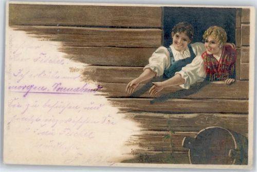 2 Trachtenfrauen