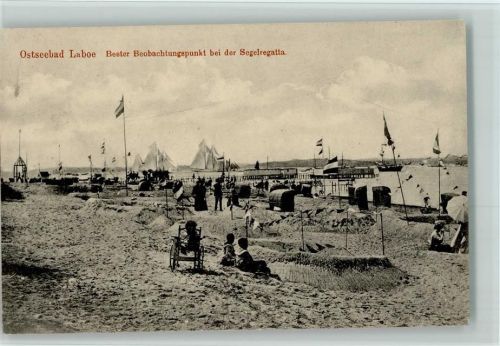 Laboe bester Beobachtungspunkt bei der Segelregatta Strand Strandkörbe