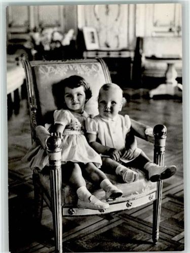 Pricne Albert und Caroline von Monaco als Kinder