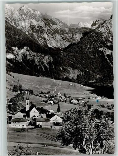 Hinterstein Ortsansicht mit Kugelhorn