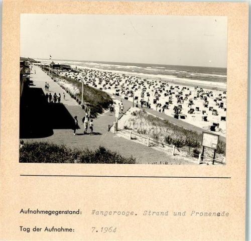 Wangerooge Strand und Promenade Foto montiert auf Karton