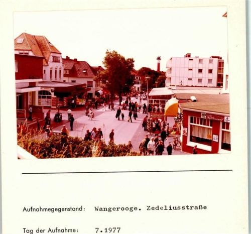 Wangerooge Zedeliusstraße Foto montiert auf Karton