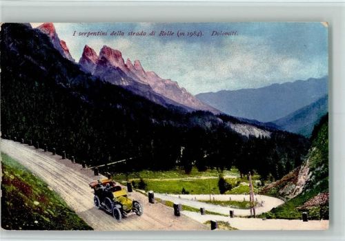 Dolomiten I serpentini della strado di Rolle