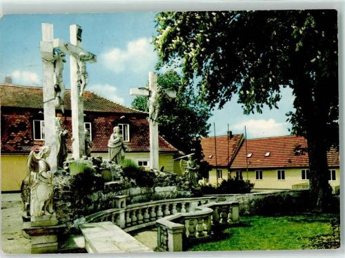 Volkers Jugendhaus Volkersberg und Kath. Landvolkhochschule Kreuzigungsgruppe