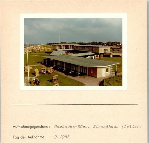 Cuxhaven Cuxhaven Döse Strandhaus Foto montiert auf Karton