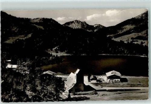 Spitzingsee St. Bernhard gegen Bodenschneid