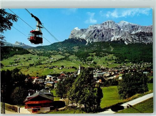 Cortina d'Ampezzo Funiva Cortina - Faloria verso le Tofane