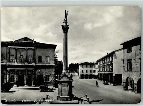 Urbania Piazza S. Cristoforo
