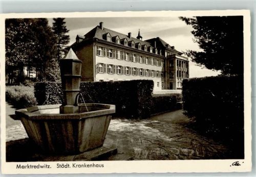 Marktredwitz Städt. Krankenhaus Brunnen um 1940