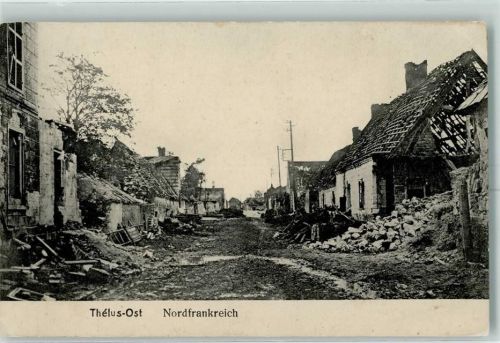 Thelus zerstörte Häuser WK I