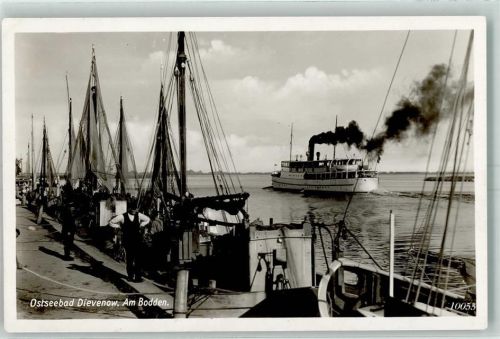 Dievenow Am Bodden Hafen Segelkutter Dampfschiff