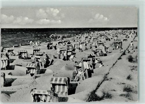 Heiligenhafen Strandleben Steg Strandkorb