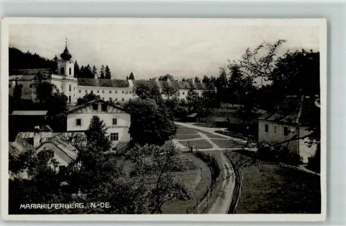 Gutenstein Mariahilferberg Wallfahrtskirche mit Kloster