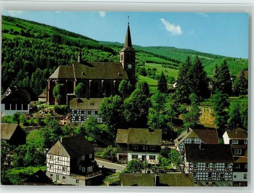 Züschen Panoramaansicht Kirche