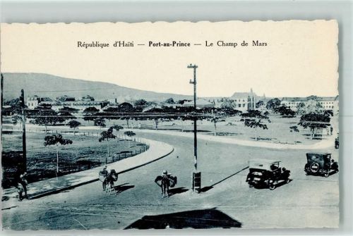 Port-au-Prince Le Champ de Mars Autos