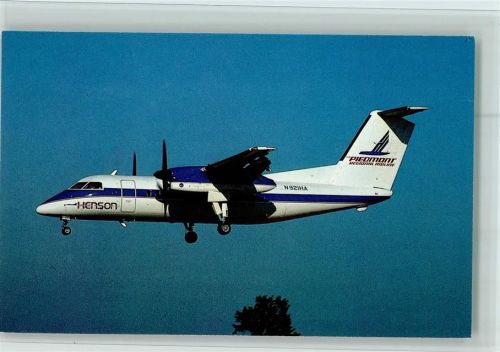 Henson Airlines , DEHavilland DHC-8-102 Dash 8 AK