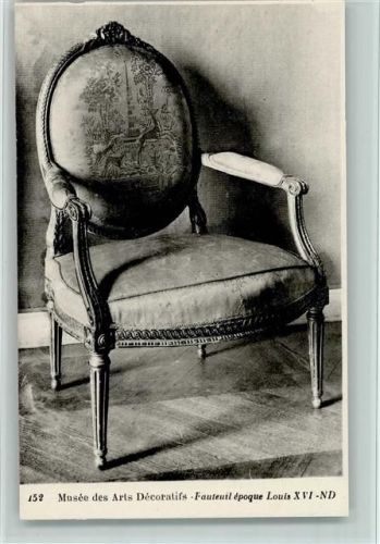 Nr. 152 - Stuhl , Die Epoche ist beschrieben - Museum des Arts Decoratiies , gute Erhaltung