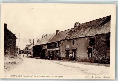 Concoret l`arrivee route de Paimpont