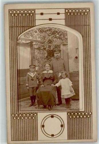 Familienfoto Matrosenanzug Vater Soldat