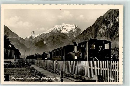 Mayrhofen Zillertalbahn mit Grünberg