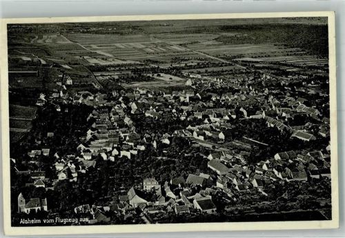 Alsheim Fliegeraufnahme des Ortes mit Kirche St. Bonifatius