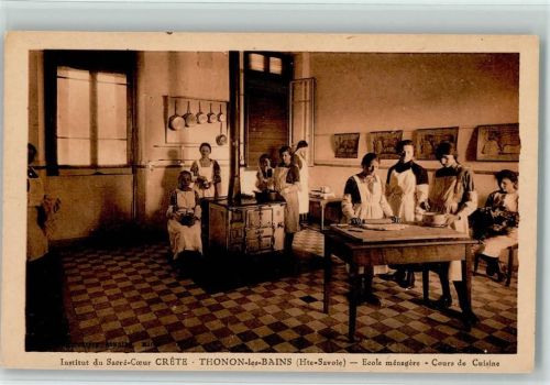 Thonon-les-Bains Küche Kochschule Köchinnen Institut du Sacre-Coeur