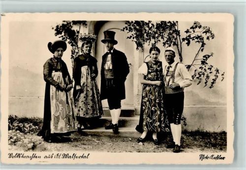 Volkstrachten aus kl. Walsertal Foto Keßler