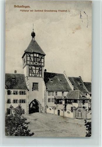 Bräunlingen Mühletor mit Denkmal Grossherzog Friedrich I.