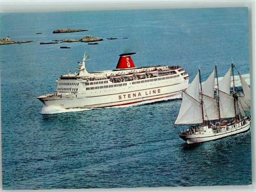 1977 Stena Line begleitet von einem Segelschiff - Route Göteborg-Kiel