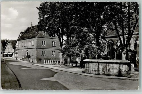 Nieheim Brunnen am Markt Kath. Kirche Rathaus