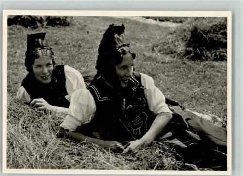 Metz 426 G 104 - Frauen im Heu
