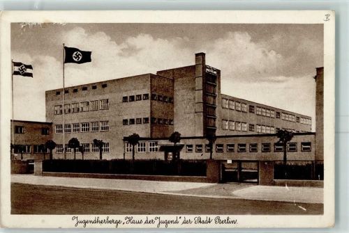 Charlottenburg 1934 Jugendherberge Haus der Jugend Hakenkreuzfahnen WK II