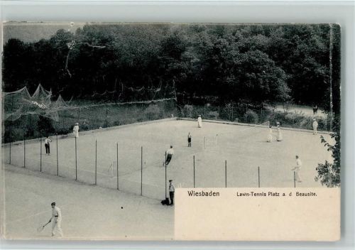 Wiesbaden 1910 Lawn-Tennis Platz - es wird gespielt AK