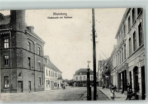 Rheinberg Fischmarkt mit Rathaus