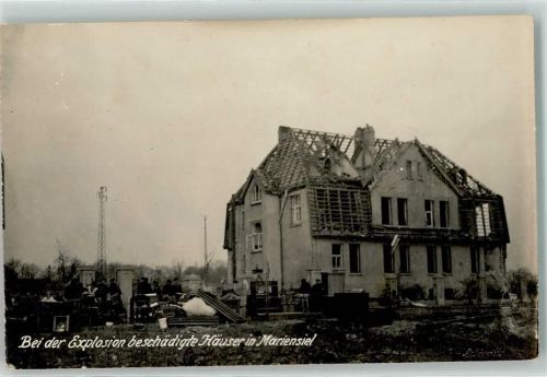 Mariensiel bei der Explosion des Munitionsdepots beschädigte Häuser