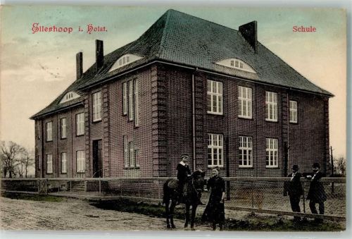 Ellerhoop 1912 Schulhaus Pferd Kind