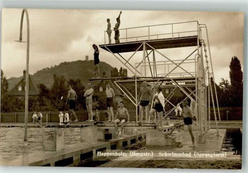 Heppenheim Schwimmbad Sprungturm