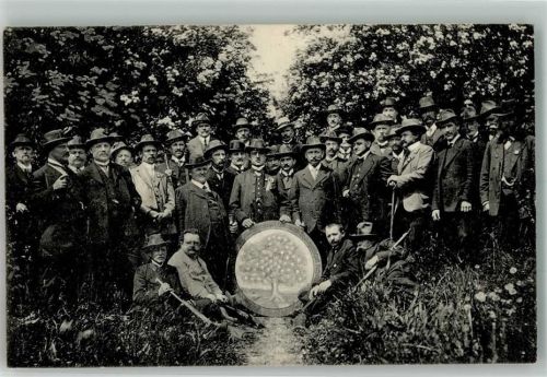 Geisenfeld 50 jähriges Jubiläumschiessen der Zimmerstutzen-Schützengesellschaft Fuchsbüchler 1914 Gruppenfoto Schützenbrüder Schießscheibe