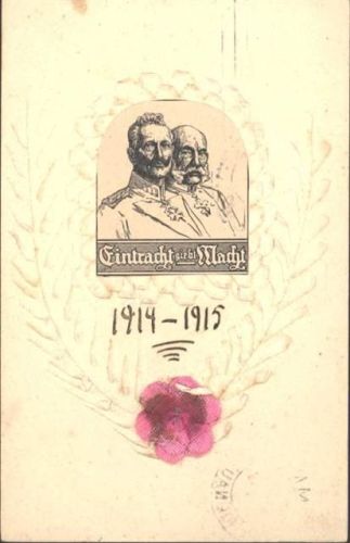 AK von 1915, handgeritzt und montierter Blume aus Stoff, eingearbeitete Abbildung Deutsche Kaiser 1914-1915