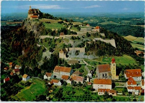um 1960-70 Riegersburg, Luftbild, Kirche, gezackter Rand,Max Deix AKU1