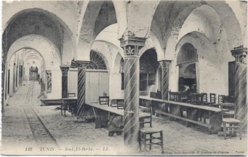 um 1920/30 Tunis, Souk El-Berka, Gewölbe AKU1