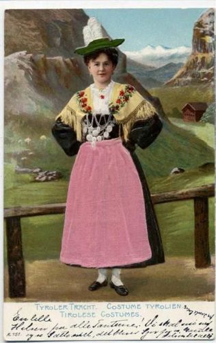 um 1910 Tiroler Tracht, Berge
