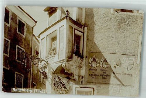 Rattenberg Gasthaus zur Traube Wappen
