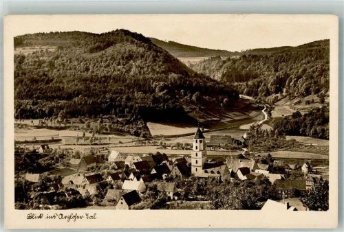 Pommelsbrunn Panorama des Ortes mit St. Laurentius Kirche