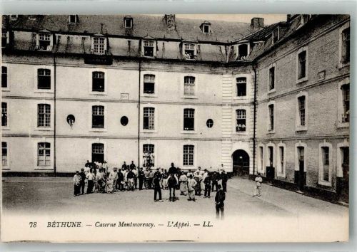 Bethune Kaserne Uniform