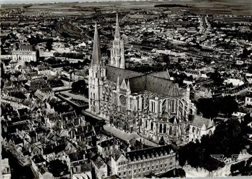 Chartres Luftaufnahme AKU2